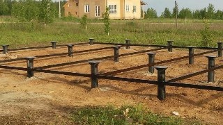 Установка и монтаж - винтовые сваи в Елабуге для свайного фундамента дома. Цена от 2096 руб - видео закручивание